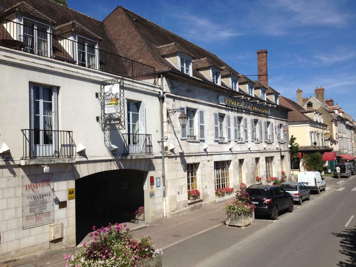 Hotel Le Maxime - Best Western Signature Collection Auxerre Exterior foto